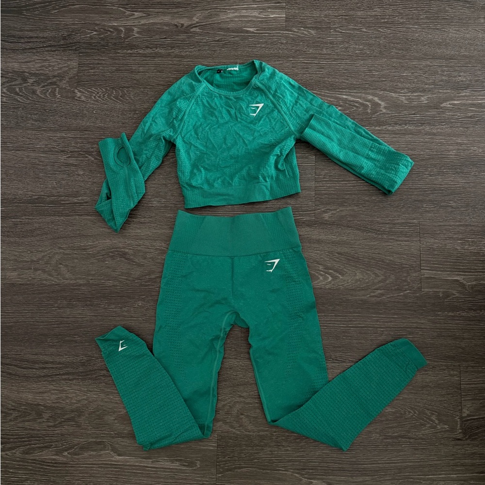 Gymshark Emerald Green Seamless Crop Top & Leggings Set